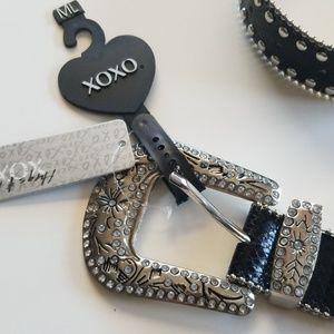 XOXO black and silver studded belt